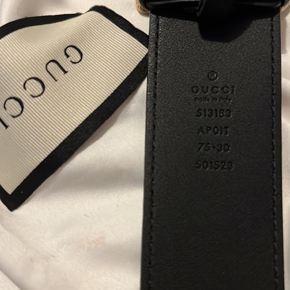 - GUCCi ‼️💎
Leather belt with crystal Double G buckle - Picture 4 of 7